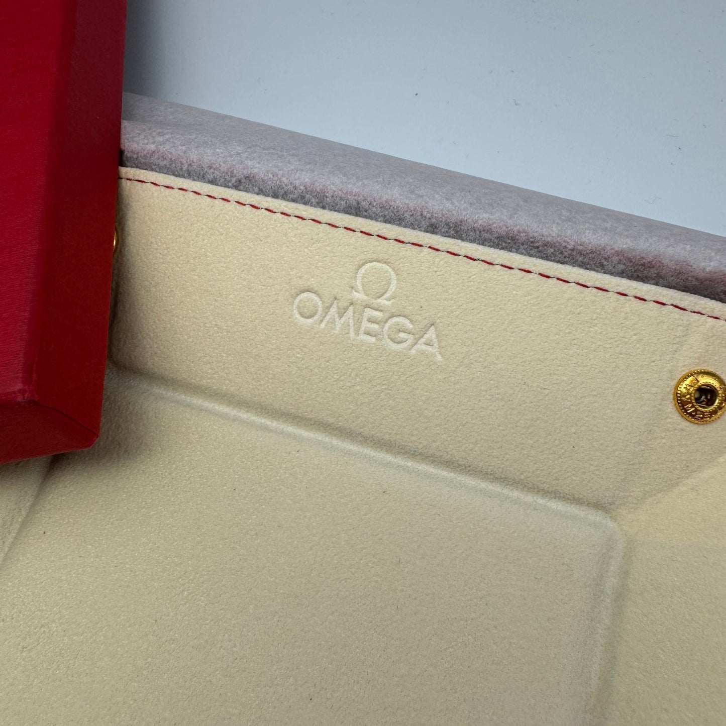 Omega Foldable Leather Watch Tray