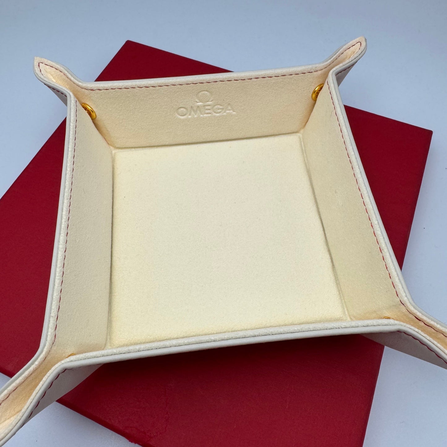 Omega Foldable Leather Watch Tray
