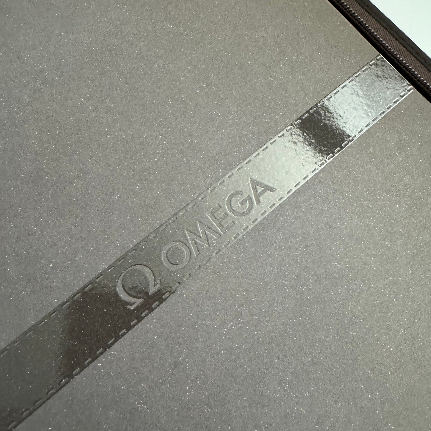 Omega A4 Notebook & Folder