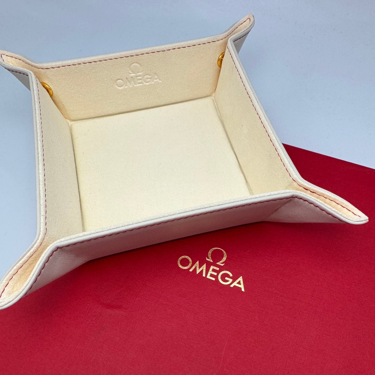 Omega Foldable Leather Watch Tray