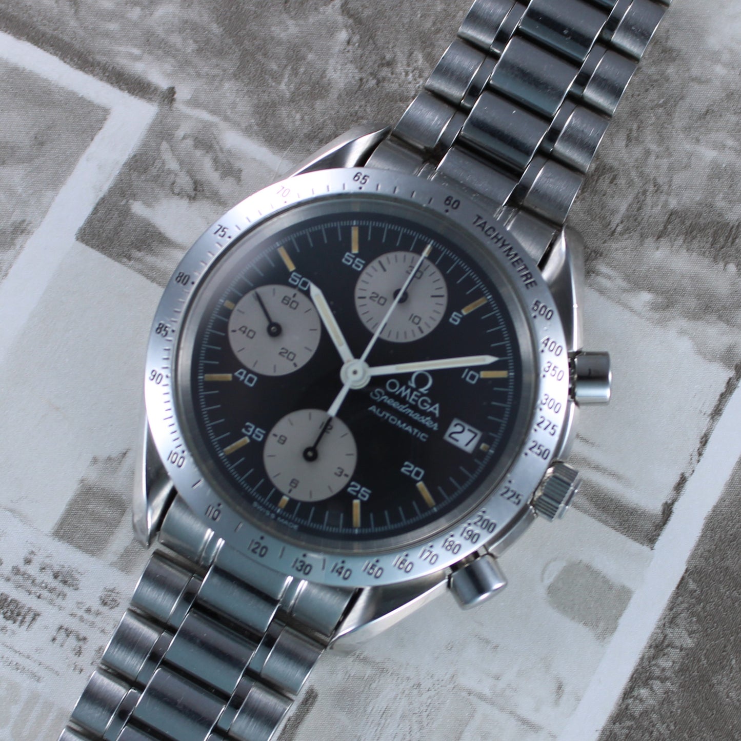 Omega Speedmaster Reverse Panda Chronograph 3511.50 1994