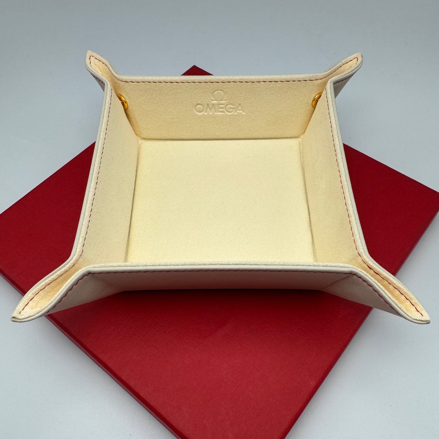 Omega Foldable Leather Watch Tray