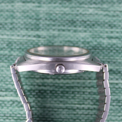 Omega Constellation 'Cushion Case' Automatic Date 1973
