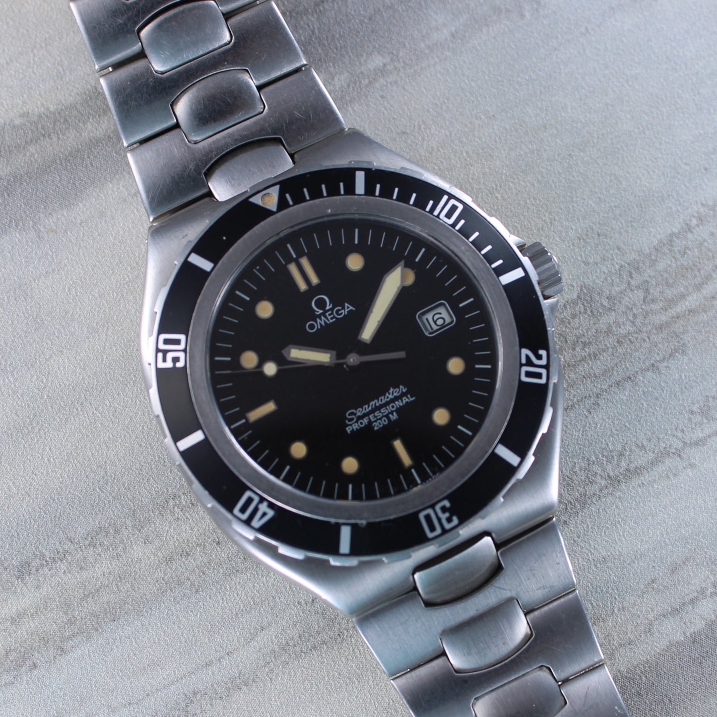 Omega Seamaster Professional Pre-Bond Jumbo Case 1993