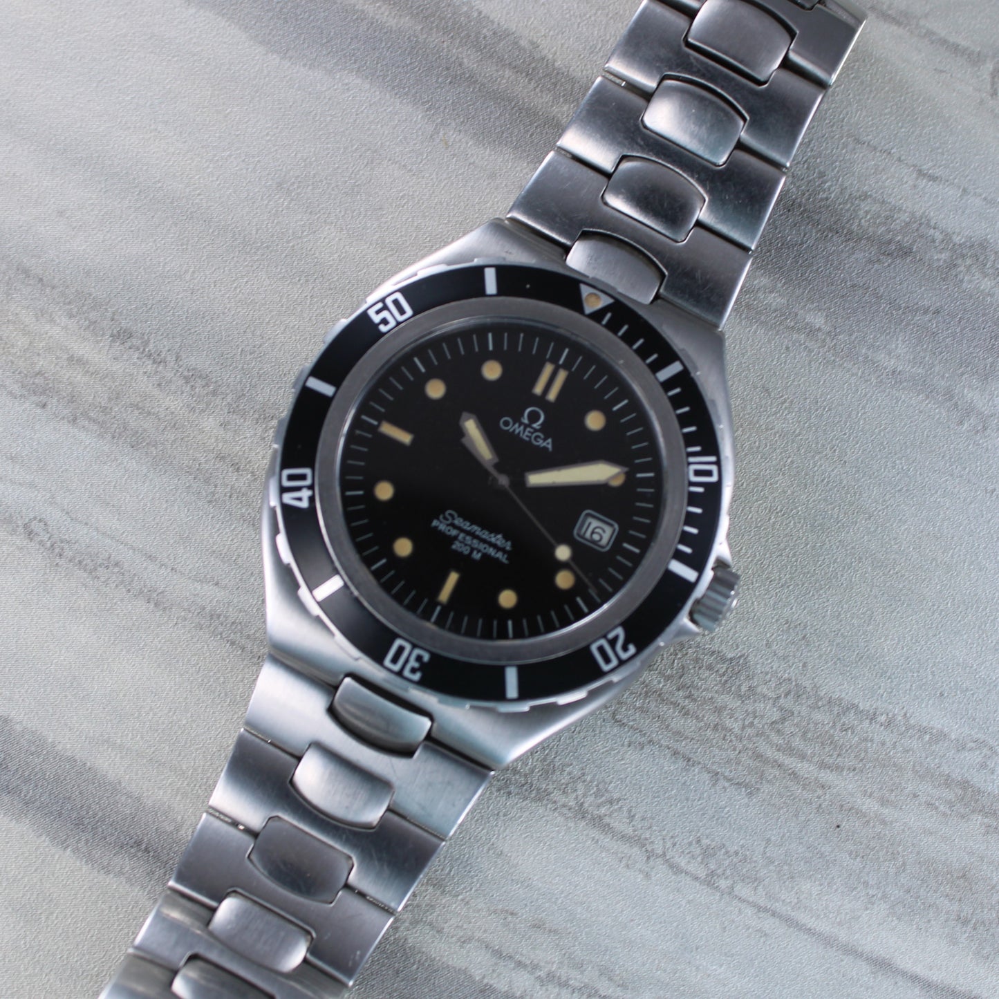 Omega Seamaster Professional Pre-Bond Jumbo Case 1993