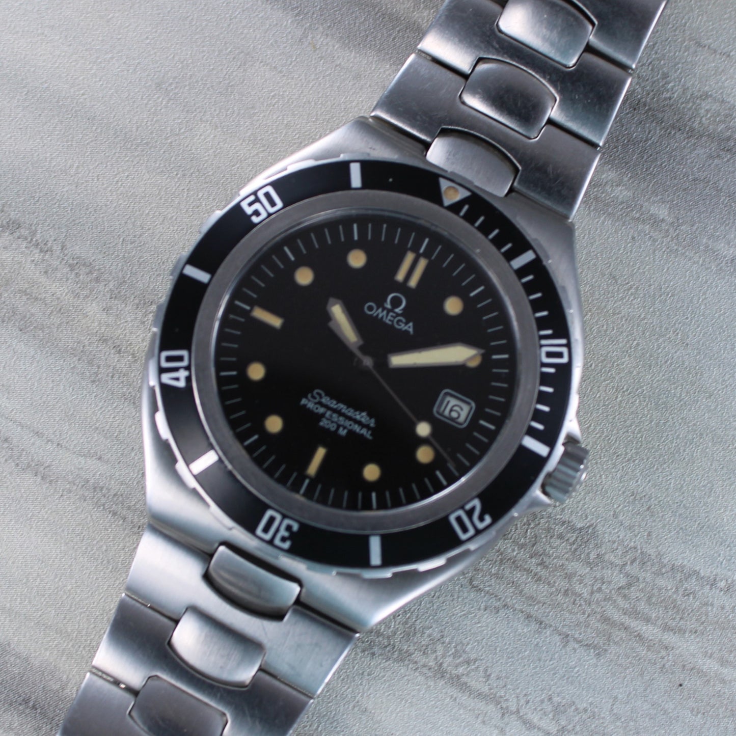 Omega Seamaster Professional Pre-Bond Jumbo Case 1993